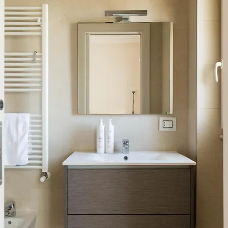 Casa Torre Di Specchio 2 Con Piscina Apartman