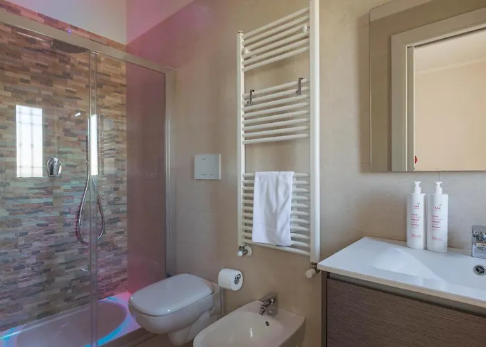 דירה Casa Torre Di Specchio 2 Con Piscina בארי