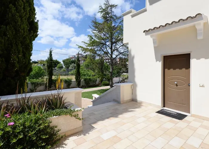 Casa Torre Di Specchio 2 Con Piscina * בארי